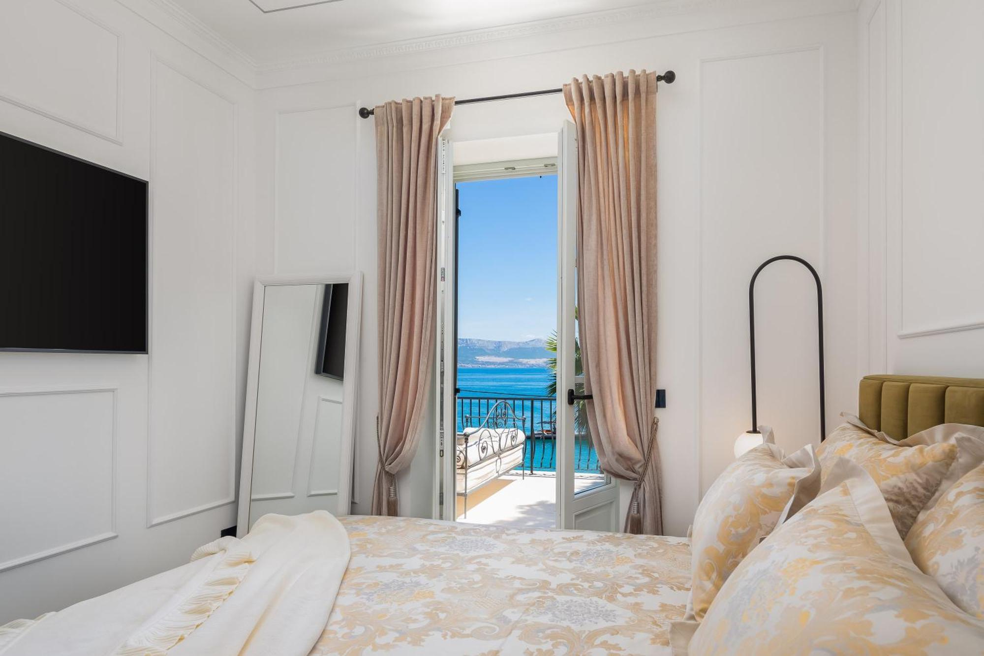 Villa L'Orizzonte Слатине Екстер'єр фото